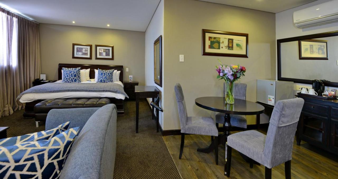 Anew Hotel Witbank Emalahleni Экстерьер фото